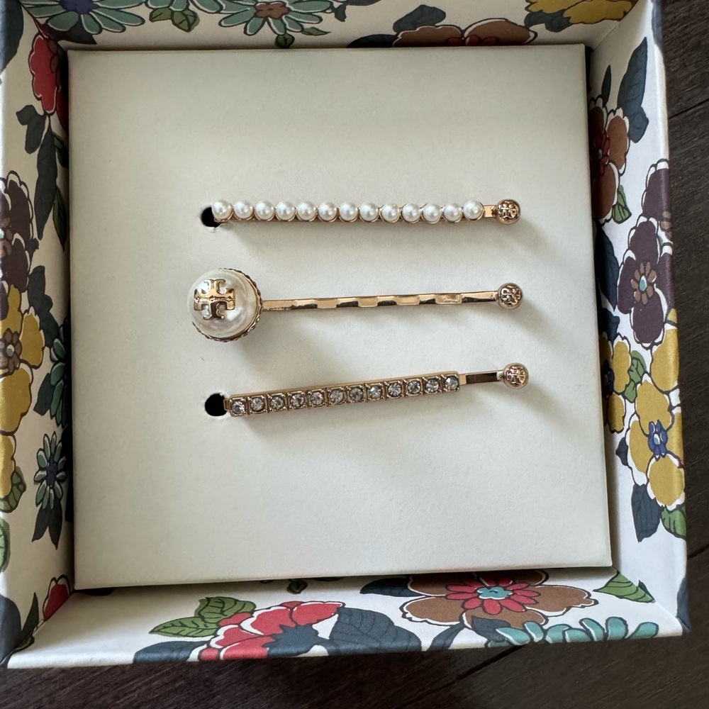 Tory Burch Gold and Pearl Hairpin Trio